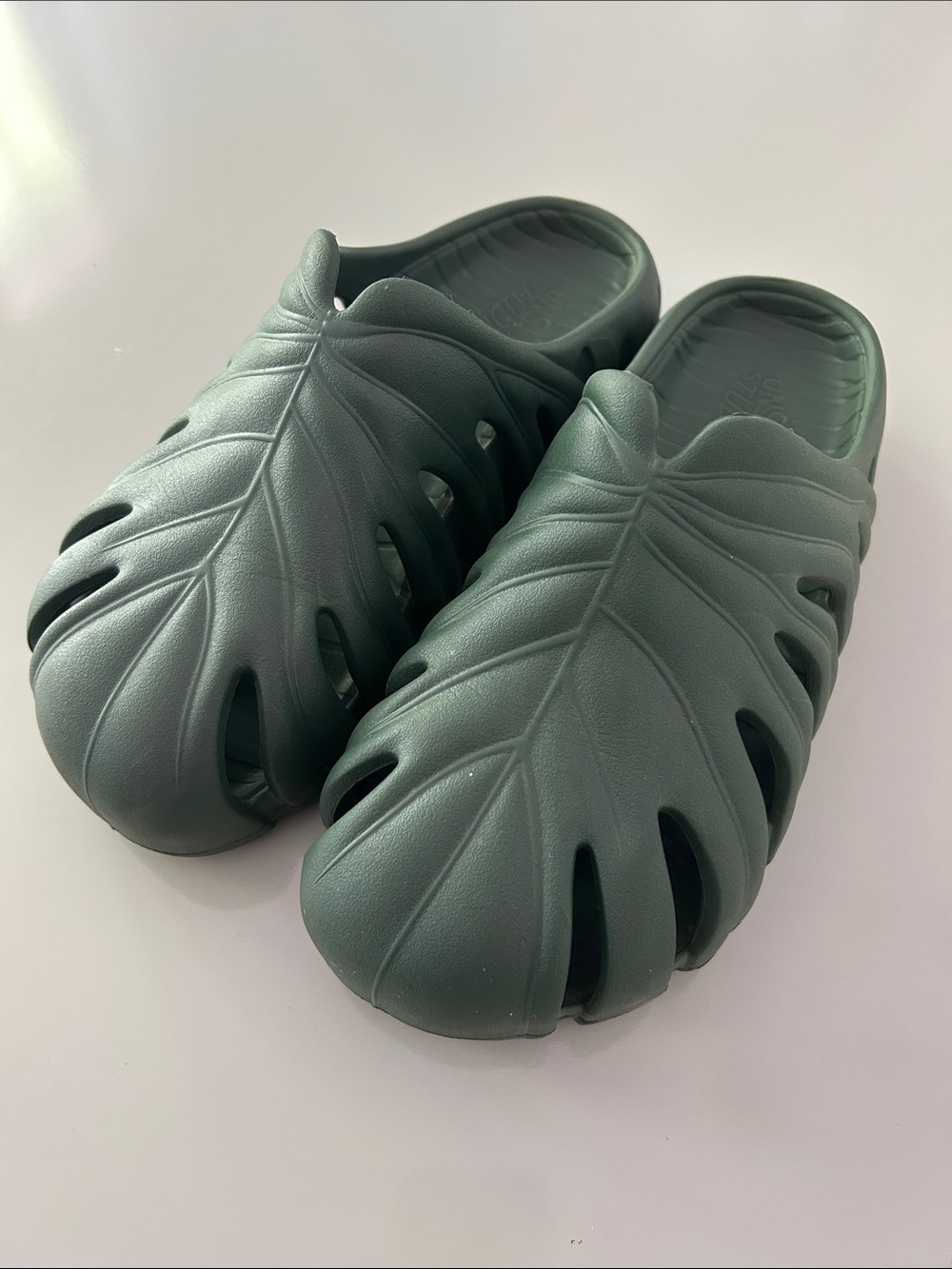 Unsent Studio Monstera Leaf Slip-On Foam Clog - Picture 2 of 6